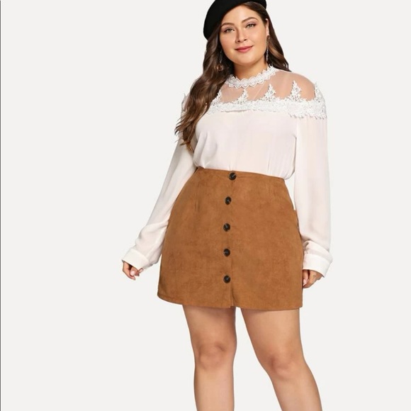 SHEIN Dresses & Skirts - 🎈4for $15🎈Faux Suede Mini Skirt